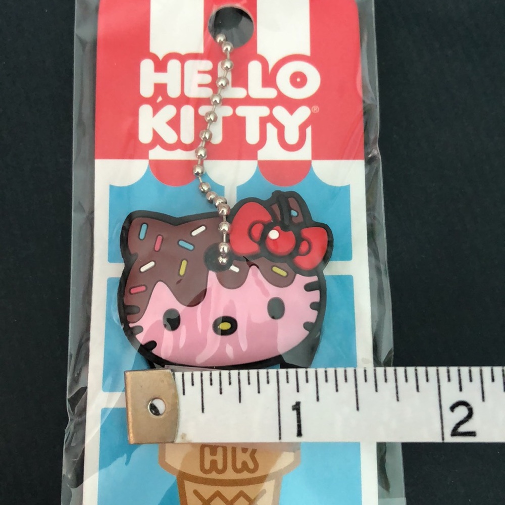 Hello Kitty Key Cap - Picture 3 of 5